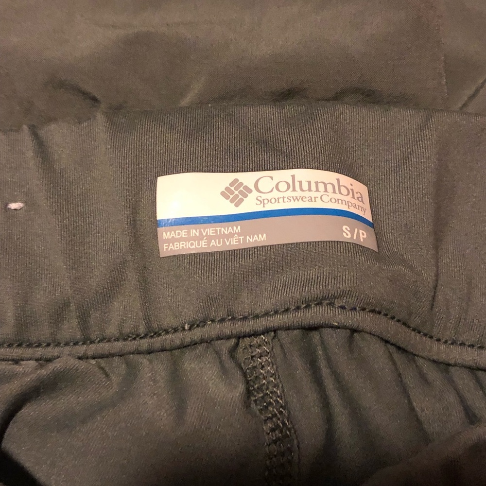Columbia Green Hiking Skirt - Picture 3 of 3